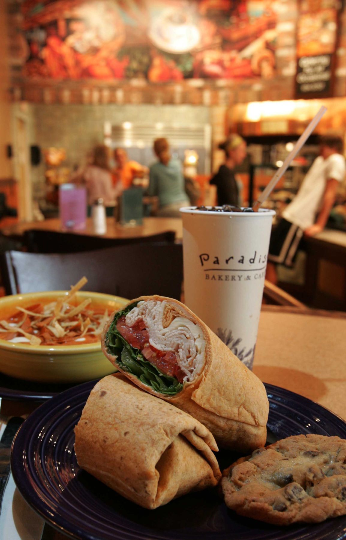 Paradise Bakery in Regency Shopping Center closes